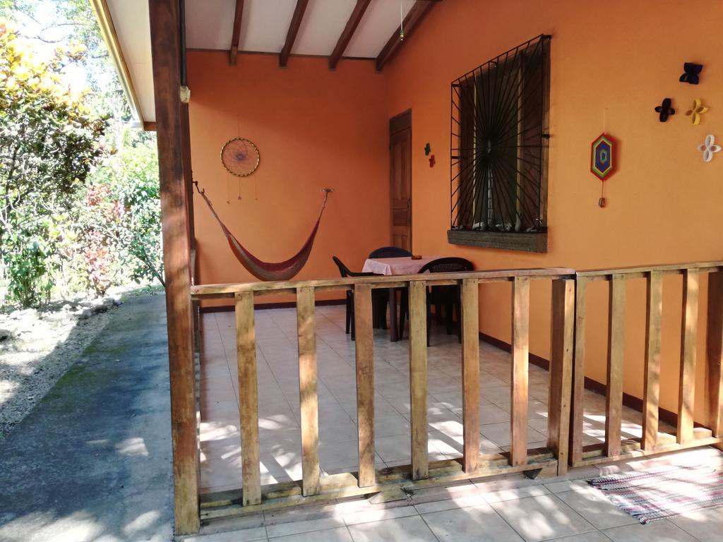 Cabinas Caribe Luna Кахуіта Екстер'єр фото